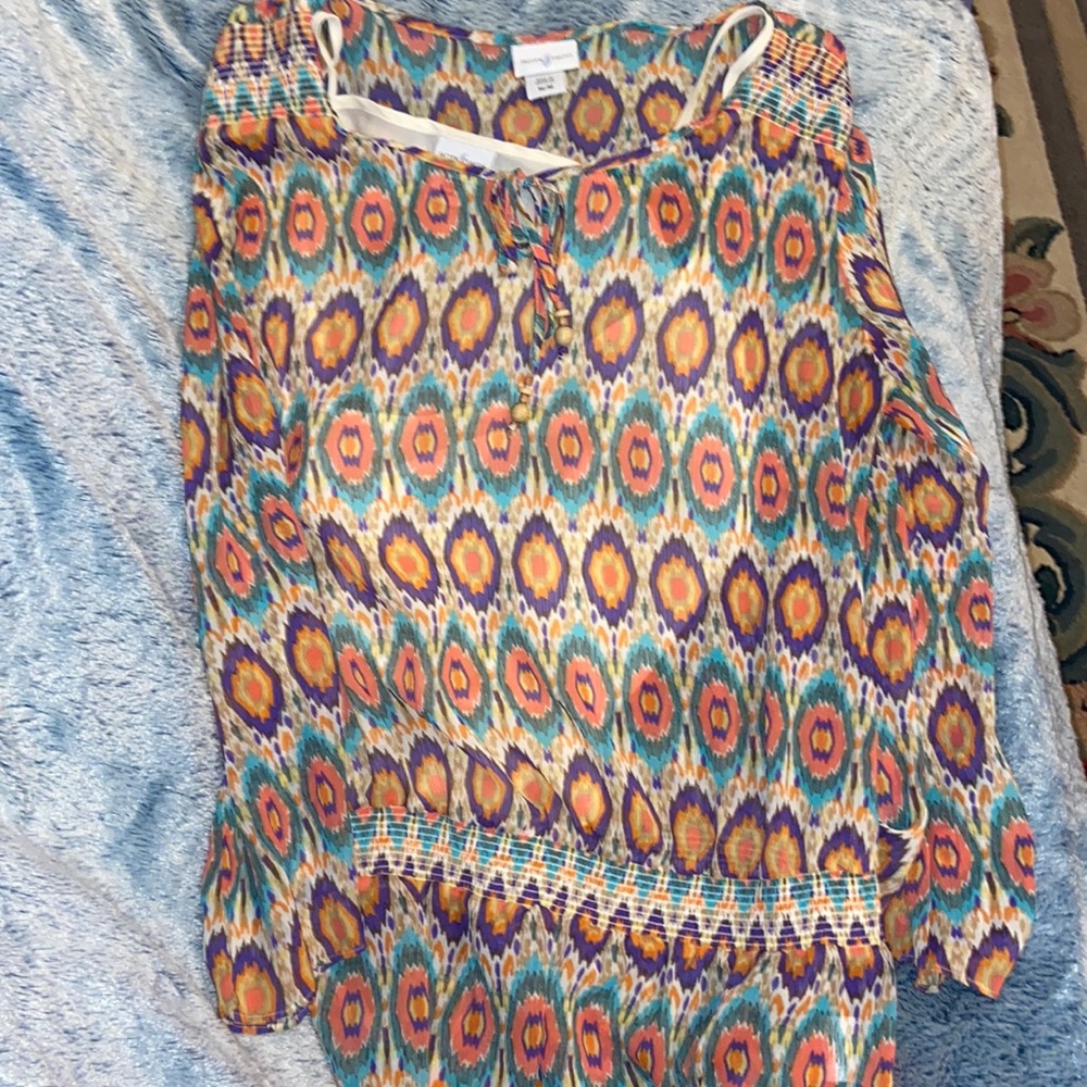 Jaclyn Smith blouse